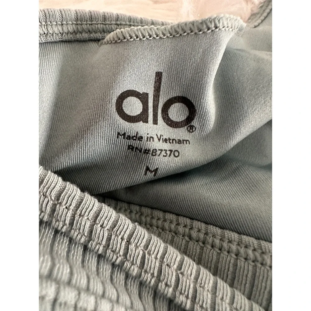 ALO Yoga this hood